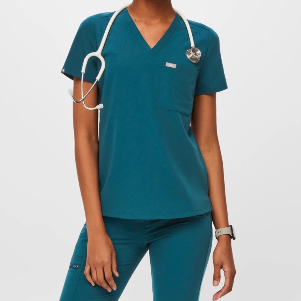 Figs Caribbean Blue Catarina Scrub Top